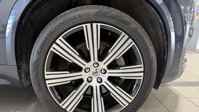 2023 Volvo XC60 B5 Ultimate Bright Theme