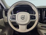 2023 XC60 Thumbnail 13