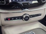2023 XC60 Thumbnail 21