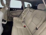 2023 XC60 Thumbnail 25