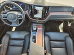 2023 XC60 Thumbnail 12