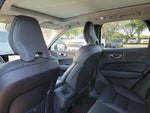 2023 XC60 Thumbnail 17