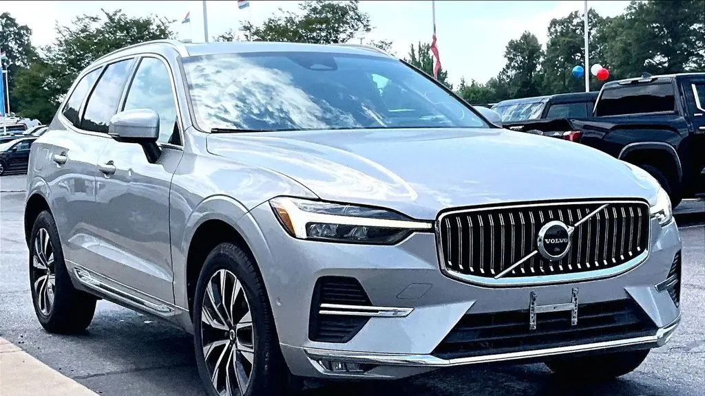 Preowned 2023 Volvo XC60 B5 Plus Bright Theme for Sale