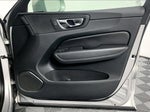 2023 XC60 Thumbnail 24