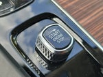 2023 XC60 Thumbnail 4