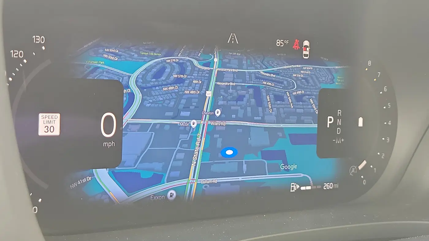 2023 Volvo XC60 B5 Plus Bright Theme