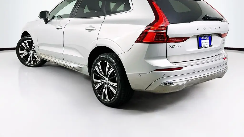 2023 Volvo XC60 B5 Plus Bright Theme