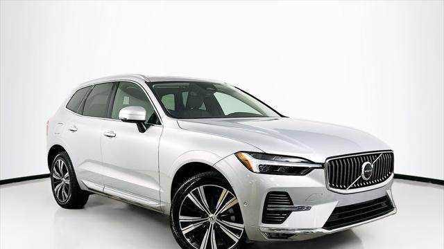 2023 Volvo XC60 B5 Plus Bright Theme