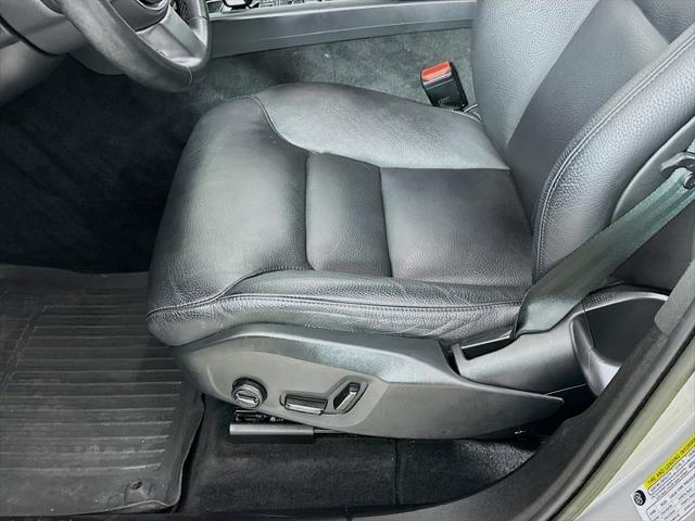 2023 Volvo XC60 - $28,155