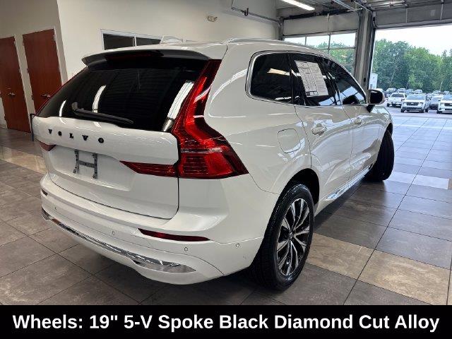 2023 Volvo XC60 - $23,000