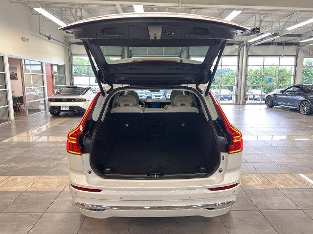 2023 Volvo XC60 - $23,000