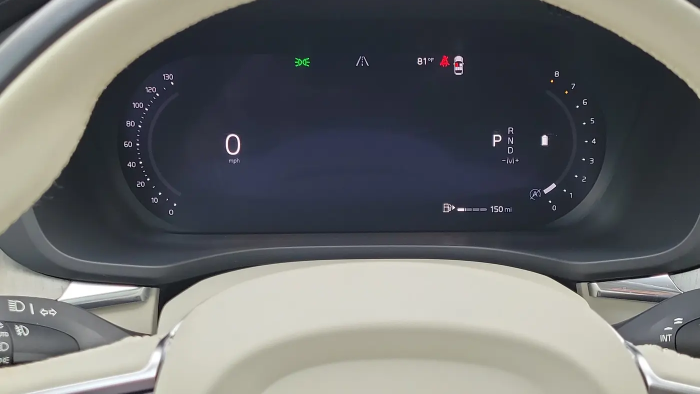 2023 Volvo XC60 B5 Ultimate Bright Theme
