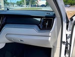 2023 XC60 Thumbnail 22