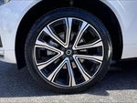 2023 XC60 Thumbnail 34