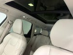 2023 XC60 Thumbnail 18