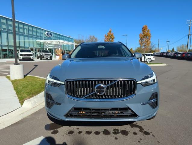 2022 Volvo XC60 - $24,304