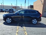 2022 XC60 Thumbnail 4