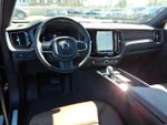 2022 XC60 Thumbnail 13