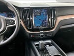 2022 XC60 Thumbnail 6