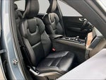 2022 XC60 Thumbnail 7