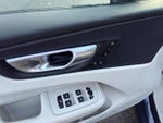 2024 XC60 Thumbnail 13
