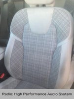 2022 XC60 Thumbnail 2