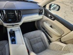 2022 XC60 Thumbnail 14
