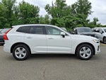 2022 XC60 Thumbnail 6