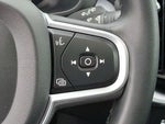 2022 XC60 Thumbnail 24