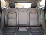 2024 XC60 Thumbnail 13