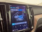 2022 XC60 Thumbnail 16