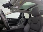 2022 XC60 Thumbnail 19