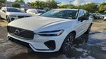 2024 XC60 Thumbnail 3