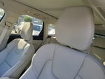 2024 XC60 Thumbnail 16