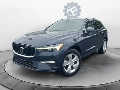 2022 Volvo XC60 AWD B5 Momentum 4DR SUV