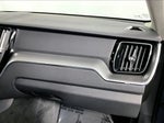 2024 XC60 Thumbnail 16