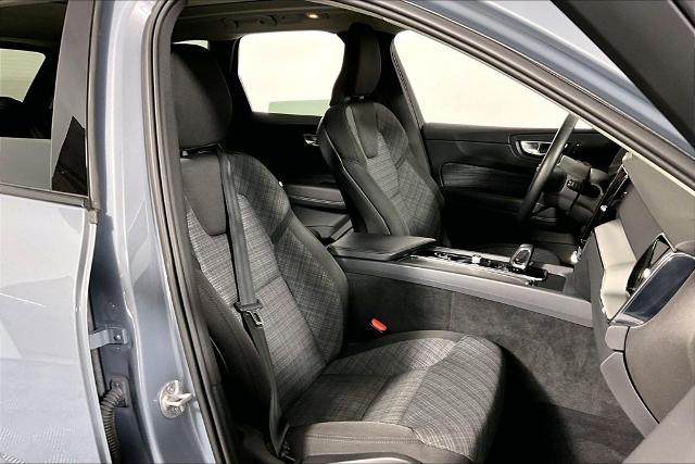 2024 Volvo XC60 - $35,141