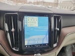 2022 XC60 Thumbnail 24
