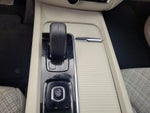 2022 XC60 Thumbnail 17