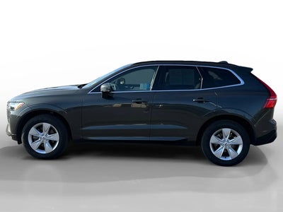 Photo of a 2022 Volvo XC60 AWD B5 Momentum 4DR SUV for sale