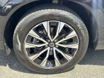 2024 XC60 Thumbnail 10