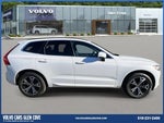 2022 XC60 Thumbnail 3