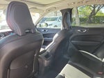 2024 XC60 Thumbnail 17