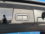 2023 XC60 Thumbnail 3