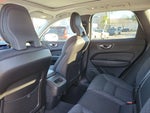 2023 XC60 Thumbnail 7