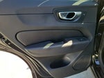 2024 XC60 Thumbnail 10
