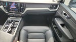 2024 XC60 Thumbnail 12