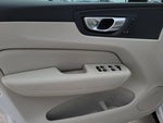 2024 XC60 Thumbnail 17