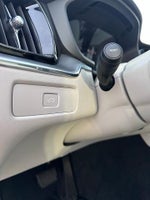 2024 XC60 Thumbnail 12