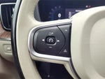 2022 XC60 Thumbnail 24